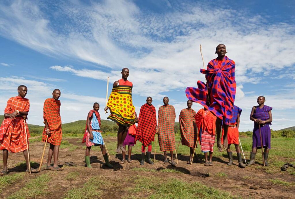 The Best Luxury Lodges and Mobile Camps in the Masai Mara: A Definitive Guide for 2027