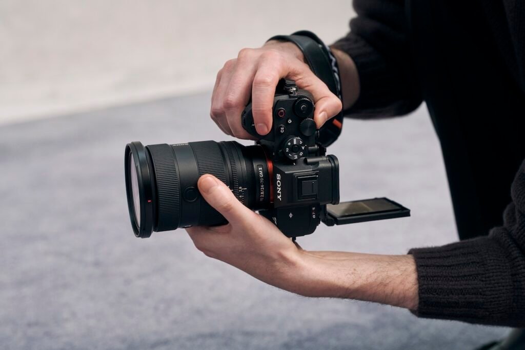 The Sony Alpha 7R VI: The Ultimate Camera for Luxury Adventure Travel Photography