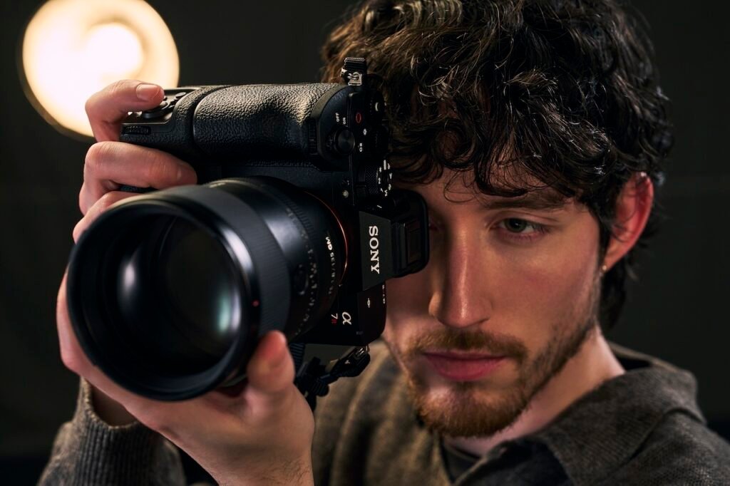The Sony Alpha 7R VI: The Ultimate Camera for Luxury Adventure Travel Photography
