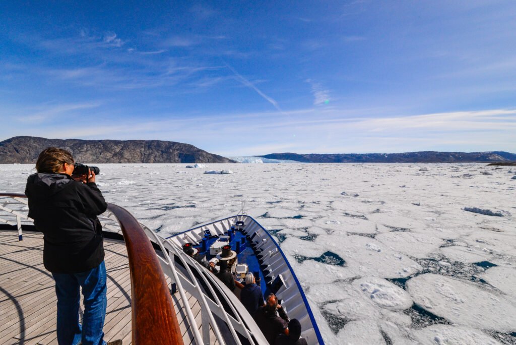 Polar Expedition Photography Tips: How to Capture Stunning Images in the Arctic and Antarctic in 2026