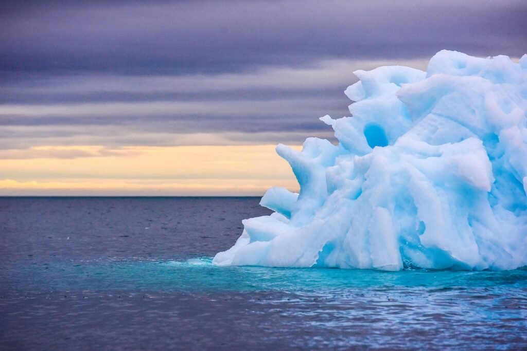 Polar Expedition Photography Tips: How to Capture Stunning Images in the Arctic and Antarctic in 2026