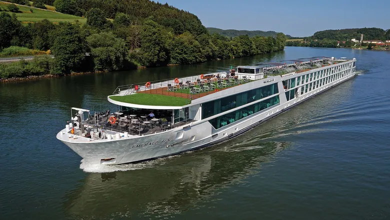 Best Luxury River Cruise Lines: The Ultimate Guide for Discerning Travellers