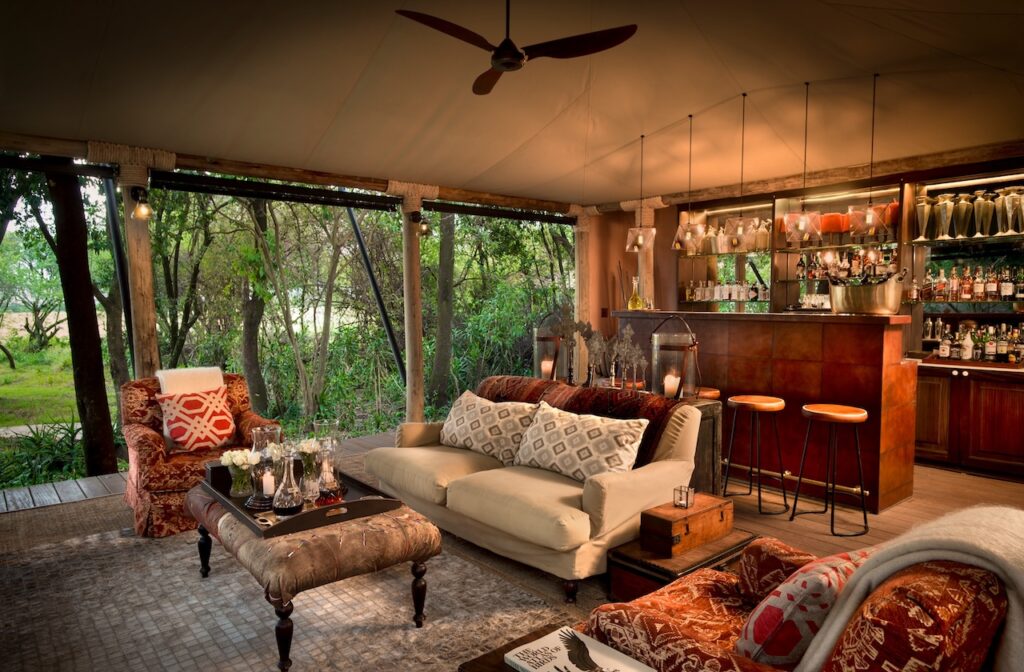 The Best Luxury Lodges and Mobile Camps in the Masai Mara: A Definitive Guide for 2027