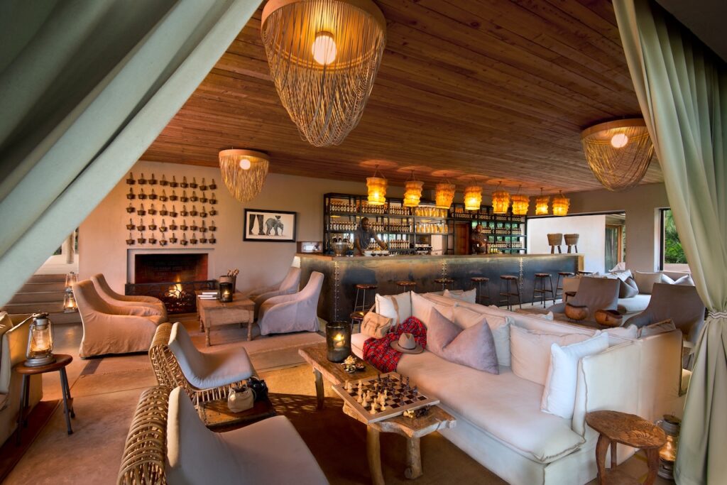 The Best Luxury Lodges and Mobile Camps in the Masai Mara: A Definitive Guide for 2027