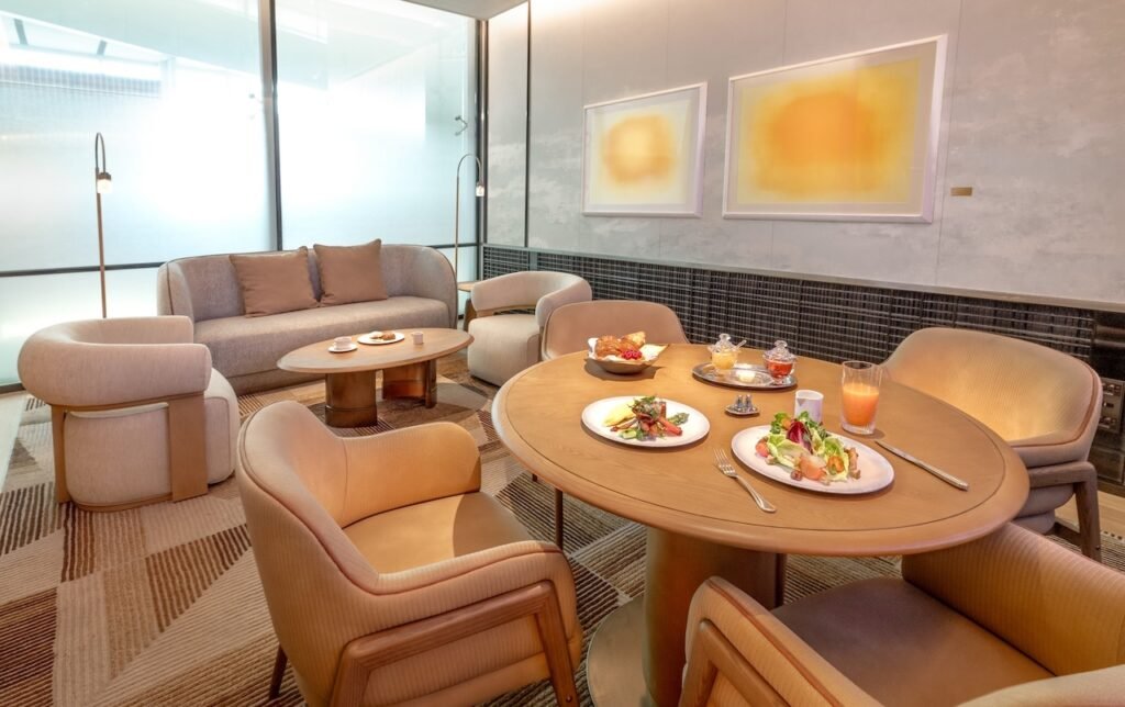 Korean Air Opens New Flagship Lounge at Incheon