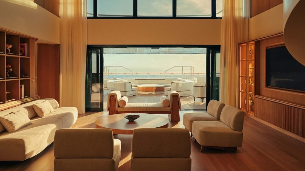 Four Seasons Yachts Inaugural Vessel Departs on Maiden Voyage in the Med.