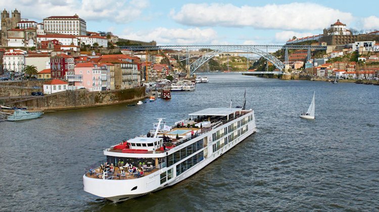 Best Luxury River Cruise Lines on the Douro for 2026