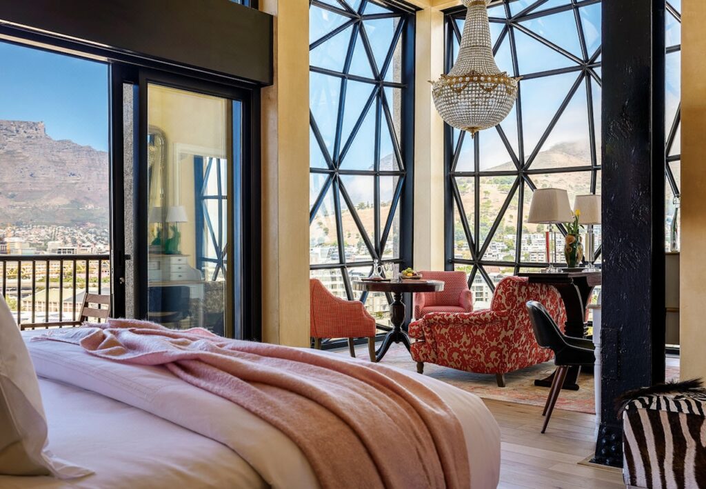 48 Hours in Cape Town: The Ultimate Luxury Travel Guide