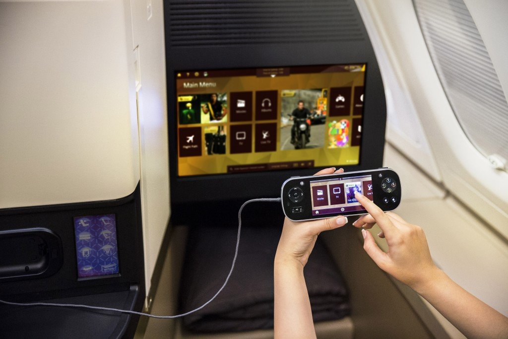 Etihad Business Class Review: Flying Hong Kong to Abu Dhabi on the Boeing 787 Dreamliner