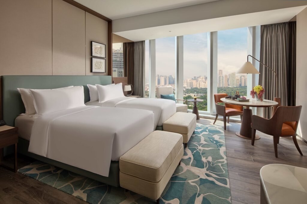 Mandarin Oriental Returns to Manila: Everything You Need to Know About the New Makati Hotel Opening in 2026