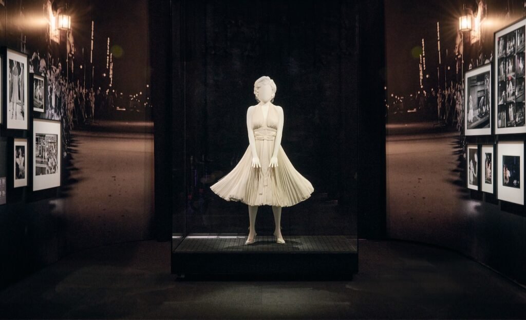 This year, Los Angeles celebrates the centenary of its most luminous star. Here is how to experience the city through Marilyn Monroe's eyes.