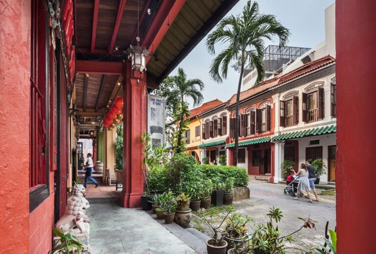 Grand Hyatt Singapore Launches Stories of Orchard Heritage Walking Tour