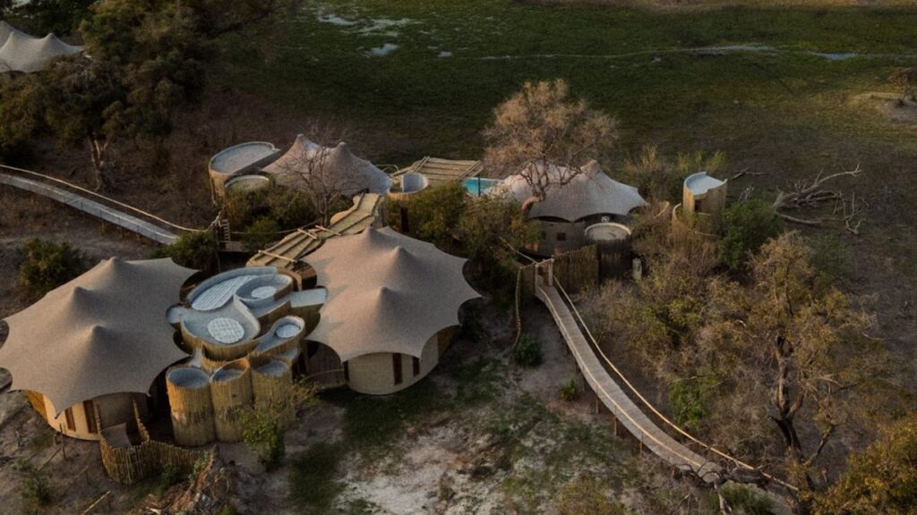 The World's Most Extraordinary Safari: The Best Luxury Lodges and Camps in the Okavango Delta