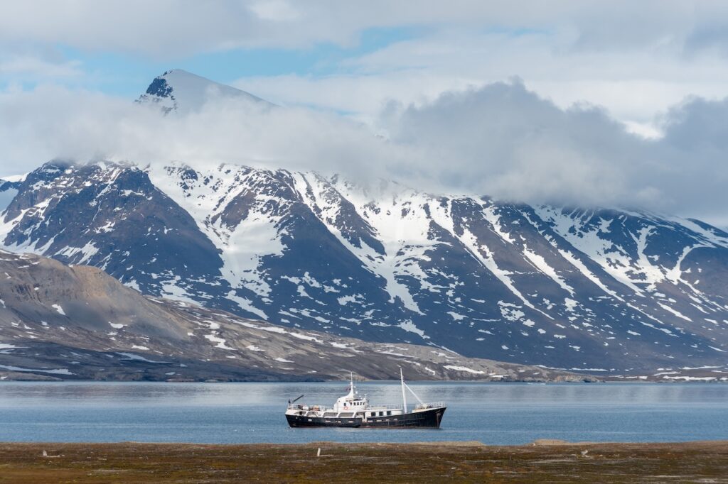 Best Luxury Cruise Lines in Svalbard for 2027