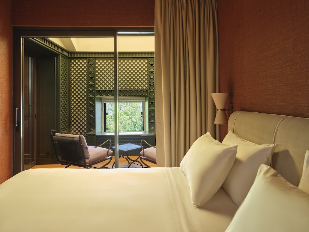 CASABIANCA's private art villa on Lake Como has unveiled three artist-designed suites, letting guests finally sleep amongst its four-decade contemporary collection and mid-century Italian design.