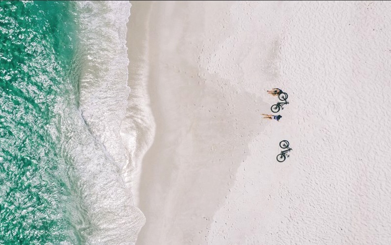 Australia is a continent, not a country in the conventional sense, and one of colour, culture, history and staggering natural diversity. Explore the nation's ever-changing landscapes with this guide to Australia's best travel regions.