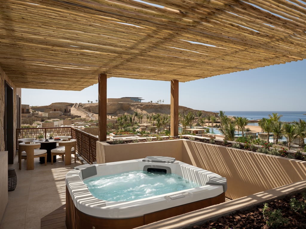 Six Senses AMAALA has opened as your new holistic haven on the shores of the Red Sea. 
