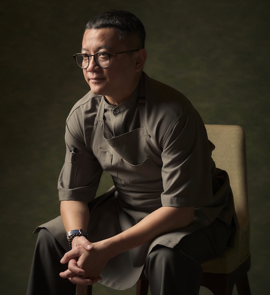 Chef Num Weerawat Triyasenawat unveils a reimagined Sra Bua at Siam Kempinski Hotel Bangkok this month, celebrating Thailand's biodiversity through visionary tasting menus.