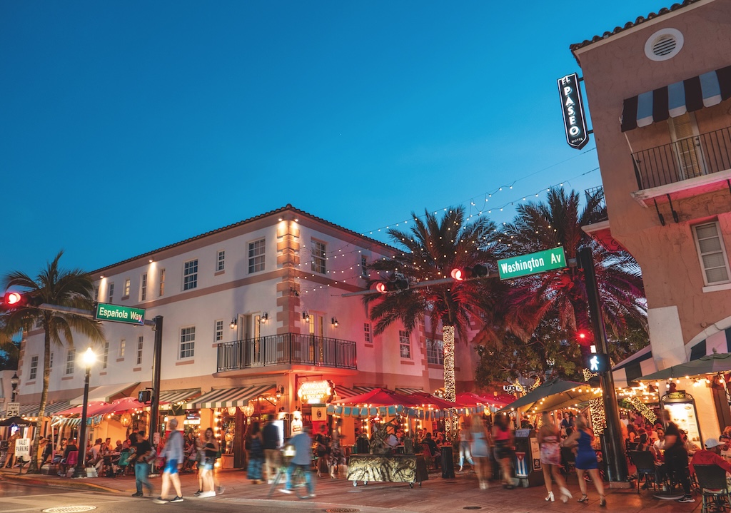 Craving a Miami weekend without the guesswork? This 48-hour itinerary blends free trolleys, iconic beaches, street art and live jazz into one easy plan.