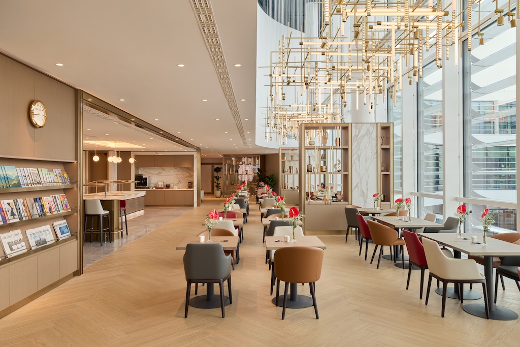 Emirates Unveils Next-Generation Lounge Concept, With Manchester Next in Line