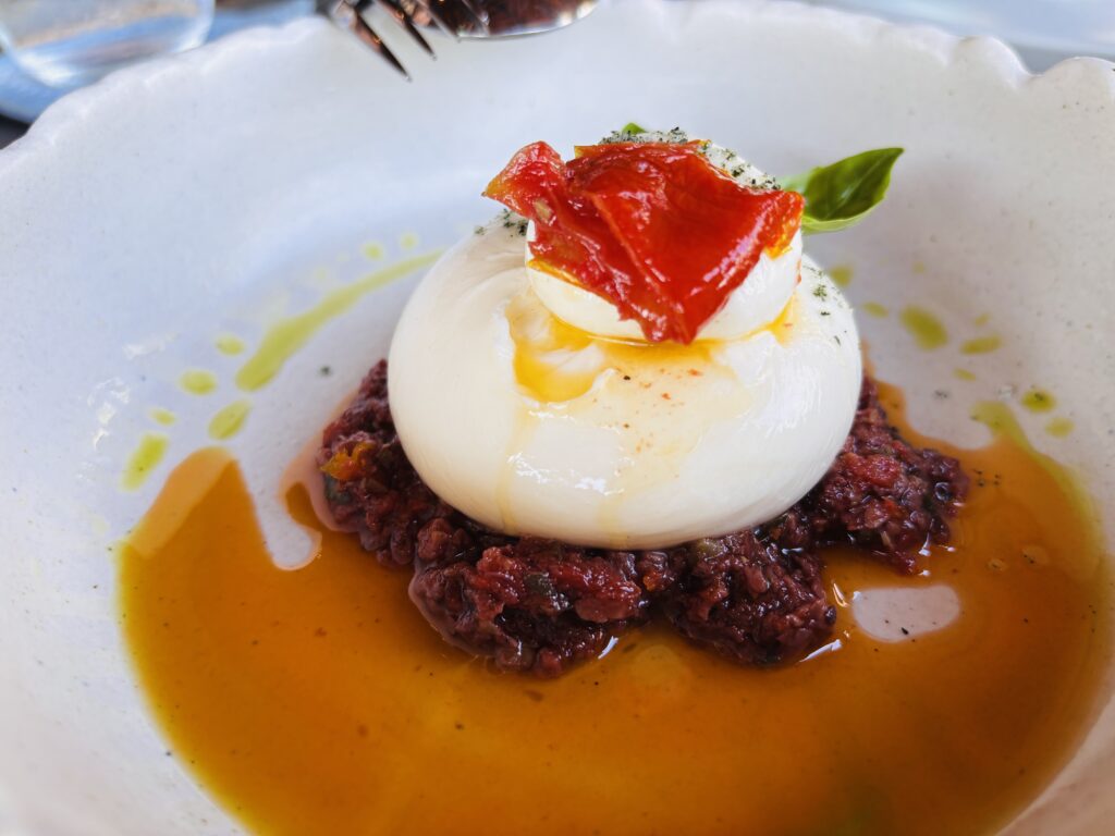 Where the Tide Meets the Table: SugarSand Rewrites Bali's Borderless Menu