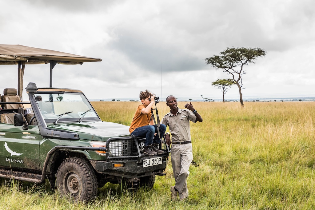 What to Pack for a Luxury Safari: The Definitive Guide