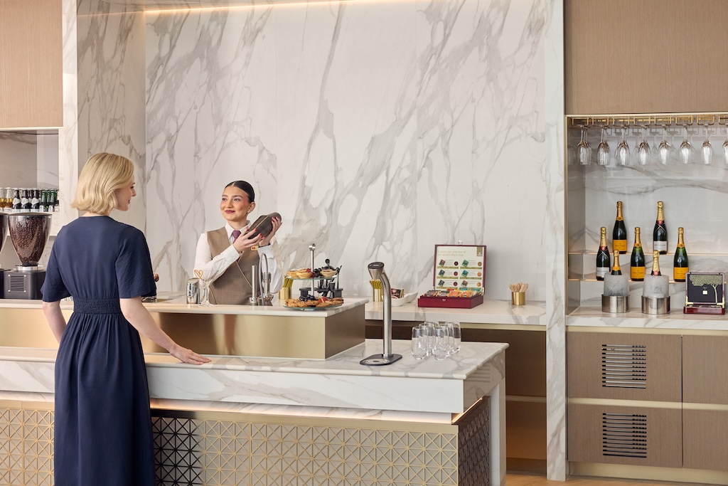 Emirates Unveils Next-Generation Lounge Concept, With Manchester Next in Line