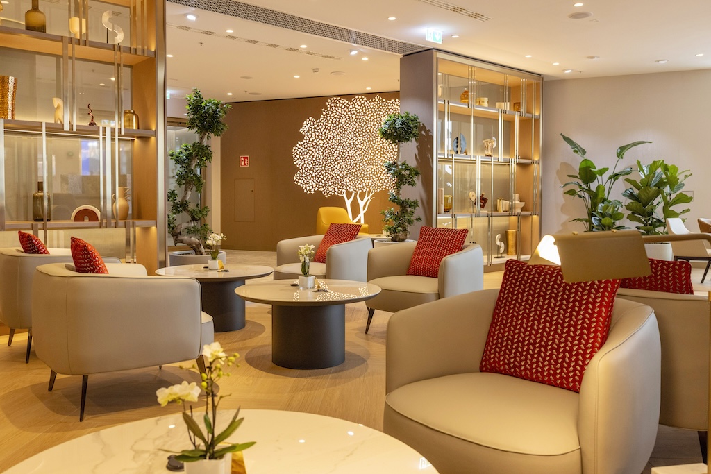Emirates Unveils Next-Generation Lounge Concept, With Manchester Next in Line