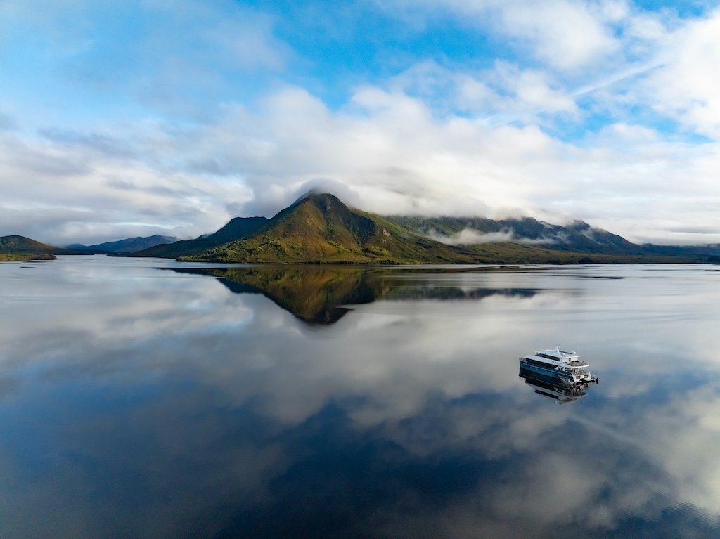 Australia is a continent, not a country in the conventional sense, and one of colour, culture, history and staggering natural diversity. Explore the nation's ever-changing landscapes with this guide to Australia's best travel regions.