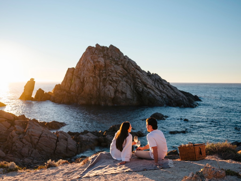 Australia is a continent, not a country in the conventional sense, and one of colour, culture, history and staggering natural diversity. Explore the nation's ever-changing landscapes with this guide to Australia's best travel regions.