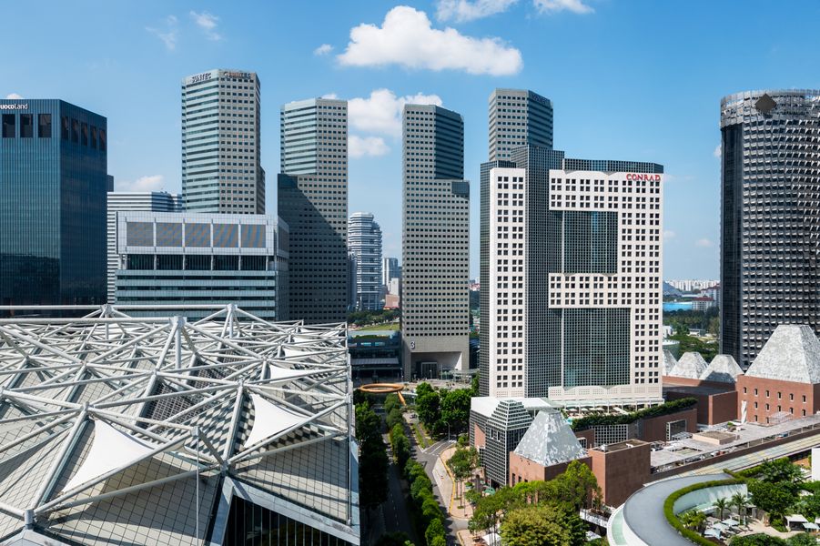 A Grand Dame Reinvented: My Stay at the Conrad Singapore Marina Bay