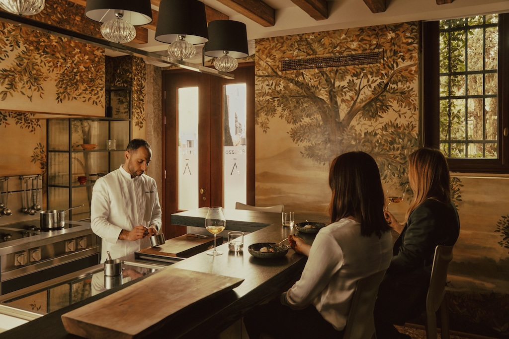 Aman Venice has launched The Palazzo Kitchen Table, a new dining experience designed to celebrate the seasonal excellence of the Veneto region.