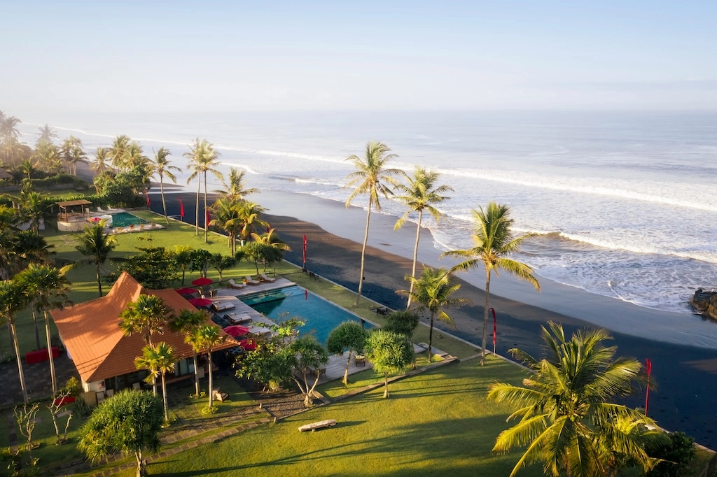 Amarta Pasut Beach Retreat has opened Yuna Wellness Bali in Tabanan, bringing yoga, recovery therapy and spa treatments to the island's quieter west coast.
