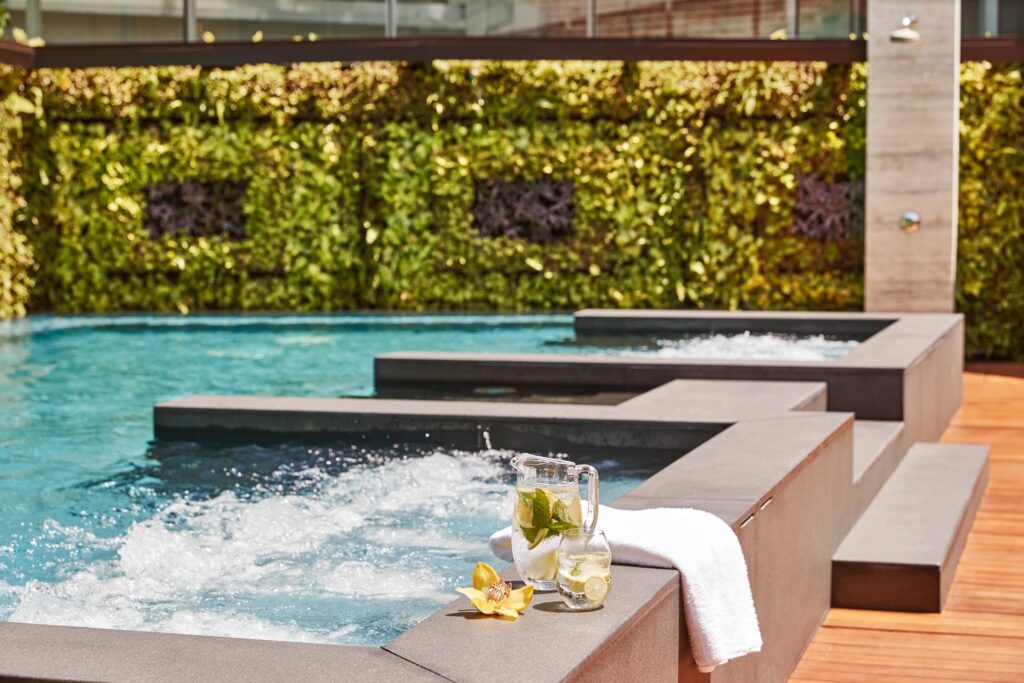 Two restored landmarks, one intimate luxury hotel: The Capitol Kempinski Singapore pairs colonial grandeur with boutique calm in the heart of the Civic District.