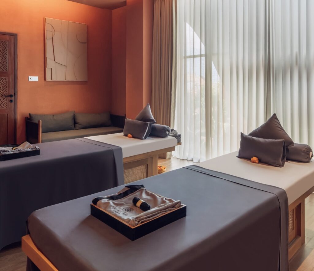 Ajowa Resort & Spa Seminyak: Bali's Terracotta Hideaway
