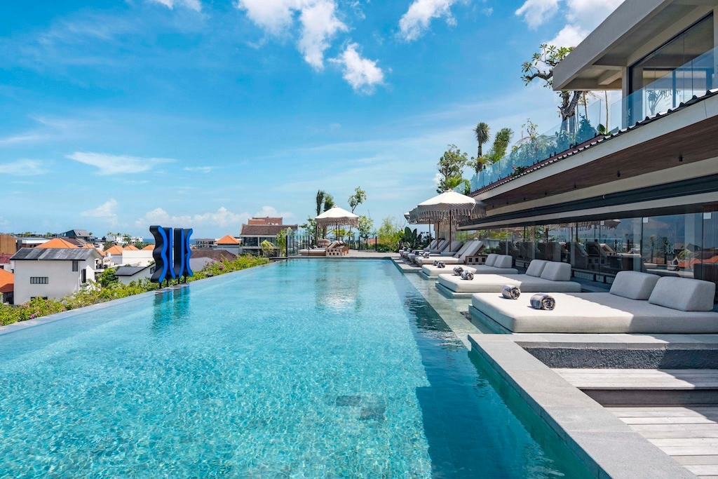 TUI's first Indonesian hotel pairs a rooftop infinity pool, spacious villas and a walkable Canggu address. Here's why TUI BLUE Berawa should be your first stop on the island.