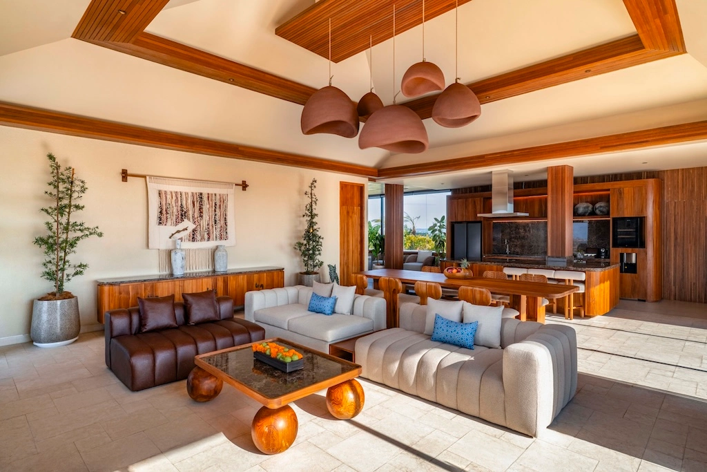 TUI's first Indonesian hotel pairs a rooftop infinity pool, spacious villas and a walkable Canggu address. Here's why TUI BLUE Berawa should be your first stop on the island.