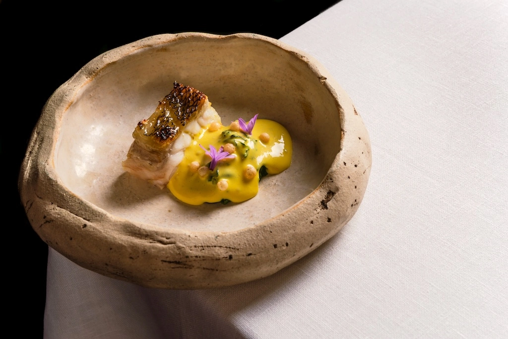 Spanish chef Benito Gómez, of two-Michelin-starred Bardal, is bringing his fire-and-fish Mediterranean cooking to a beachfront table on Vietnam’s Phu Quoc island this November.