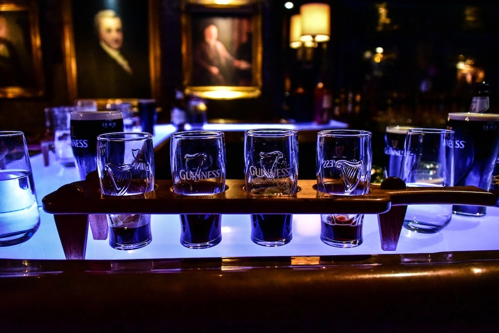 Spend 48 hours in Dublin the luxurious way, from Georgian townhouse hotels and the Book of Kells to Michelin-starred tasting menus and Phoenix Park’s deer.