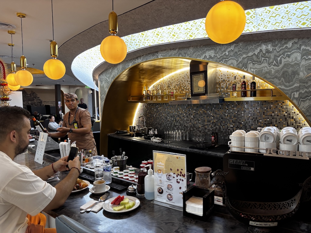 Few business class products carry as much reputation into the cabin as Qatar Airways' Qsuite, and on a nine-hour overnight run from Bali to Doha, it largely lives up to it.
