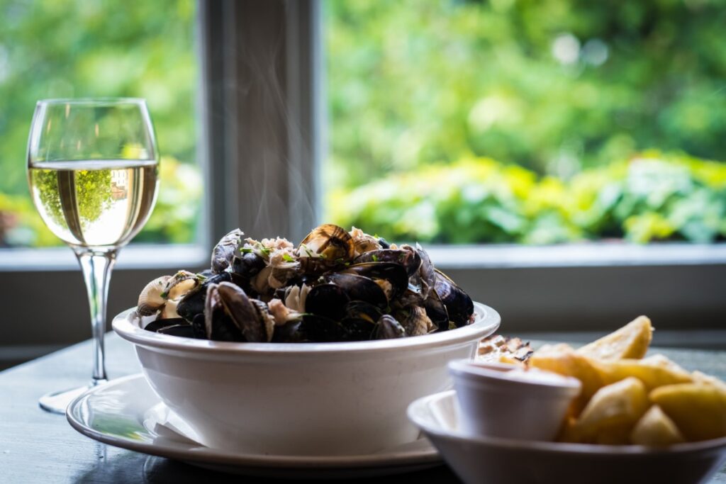 Spend 48 hours in Dublin the luxurious way, from Georgian townhouse hotels and the Book of Kells to Michelin-starred tasting menus and Phoenix Park’s deer.